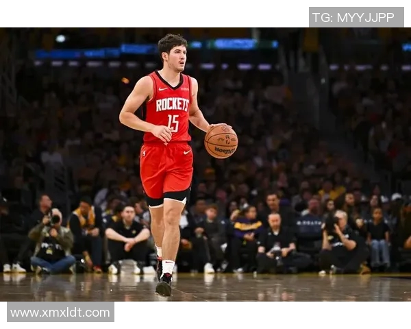 火箭队与勇士队对决预测分析及比赛前瞻详解在29日的精彩对抗中